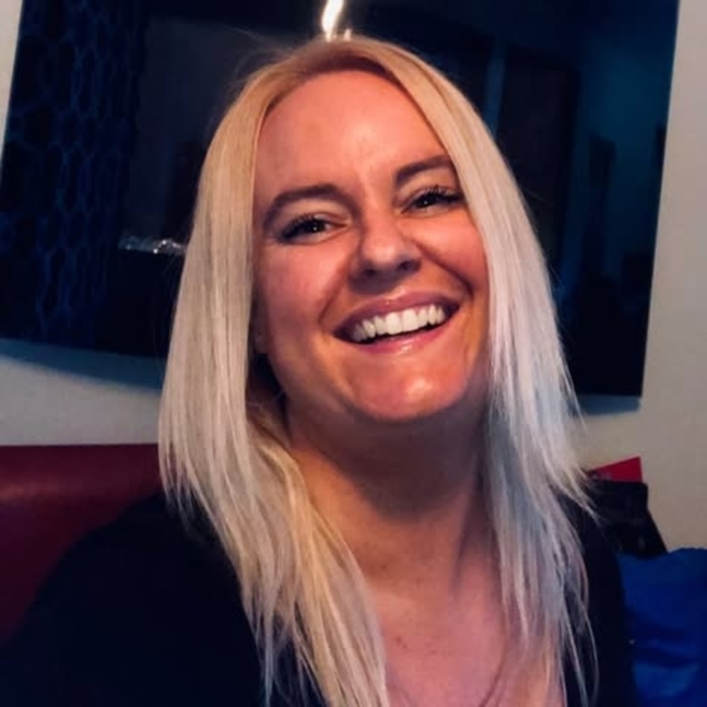 Meet your Posher, Caroline